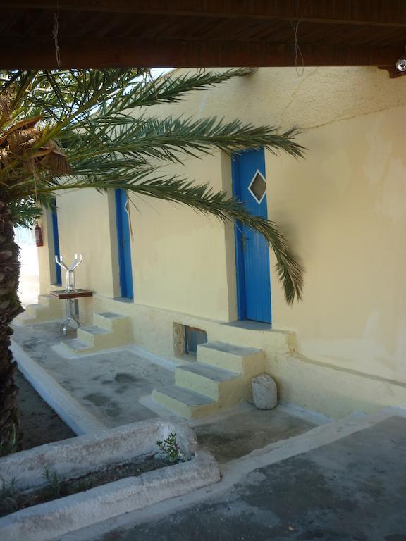 Agios Antonios Hotel Perissa  Exterior photo